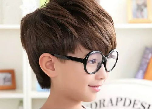 摘下眼镜的渴望 为何我们总想摆脱这副